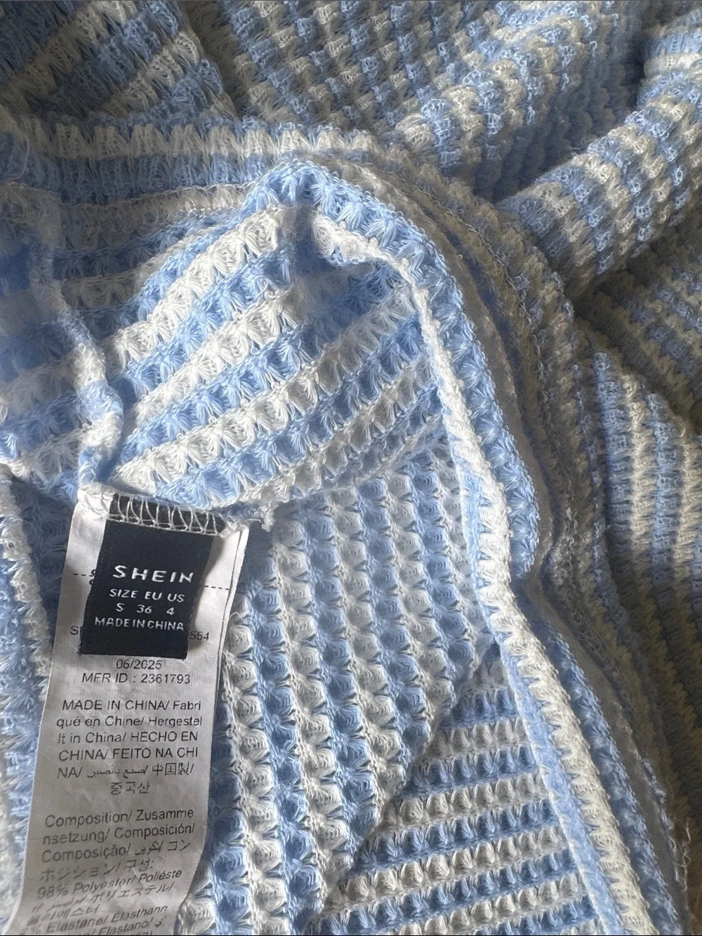 SHEIN Women’s Sleeveless Waffle Three top bundle- Blue& White, Sage and navy.